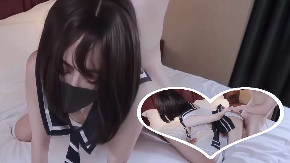 JK过膝长筒白袜大长腿美少女，表面乖巧的萌妹子背地里是个小骚货